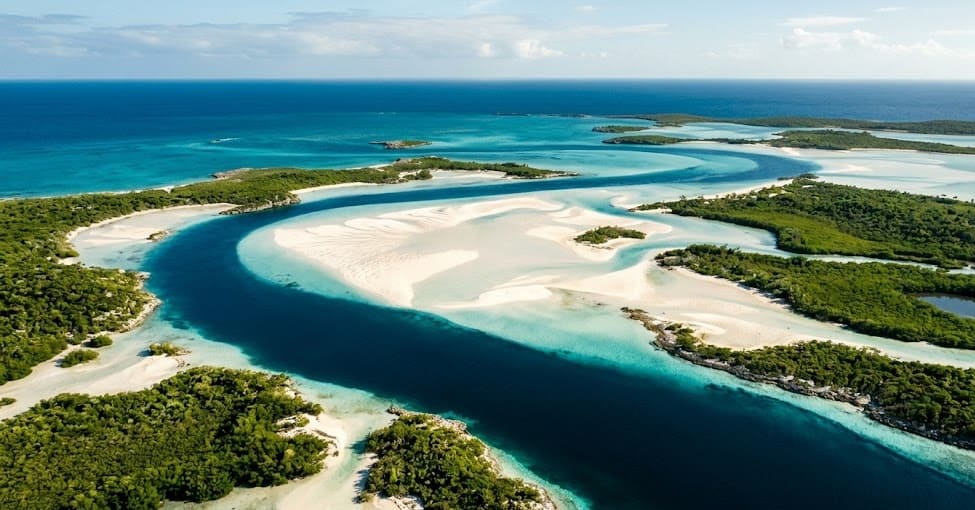 Luxury Catamaran Charter in Nassau, Bahamas: The Premium Sunreef Boat Rental, Sail Itinerary, and Crew Experience 8 Bahams luxury 7