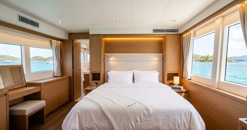The 2022 Leopard 50 Catamaran: A Premium Boat Rental in Road Town · Leopard Charter for Executive Burnout Recovery on British Virgin Islands 9 samboat leopard50 7