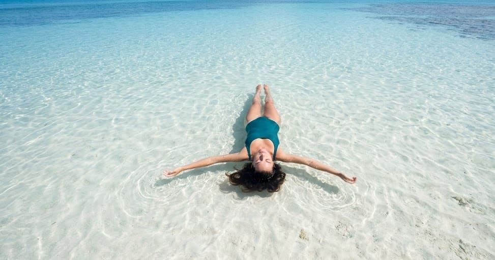 Luxury Yacht Charter in Road Town: A Sunreef Boat Rental in the British Virgin Islands for an All-Inclusive Charter Vacation 10 samboat sunref 8